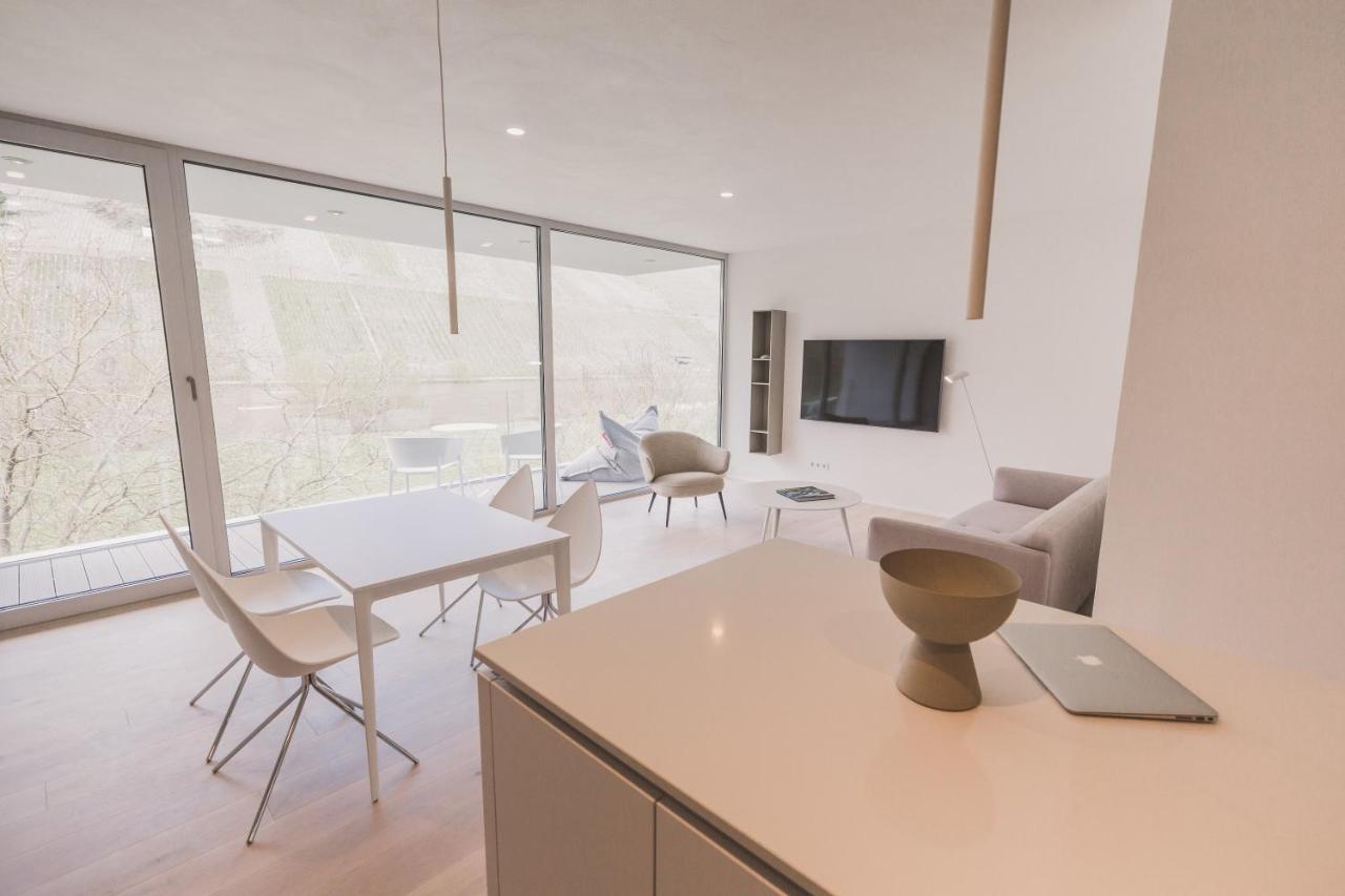 Steillage - Design Moselsuiten Mit Panoramablick Und Spa Brauneberg Buitenkant foto