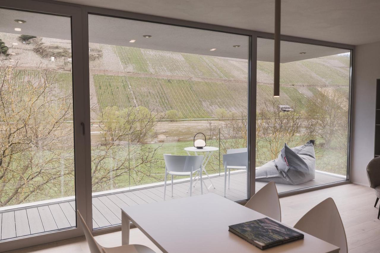 Steillage - Design Moselsuiten Mit Panoramablick Und Spa Brauneberg Buitenkant foto