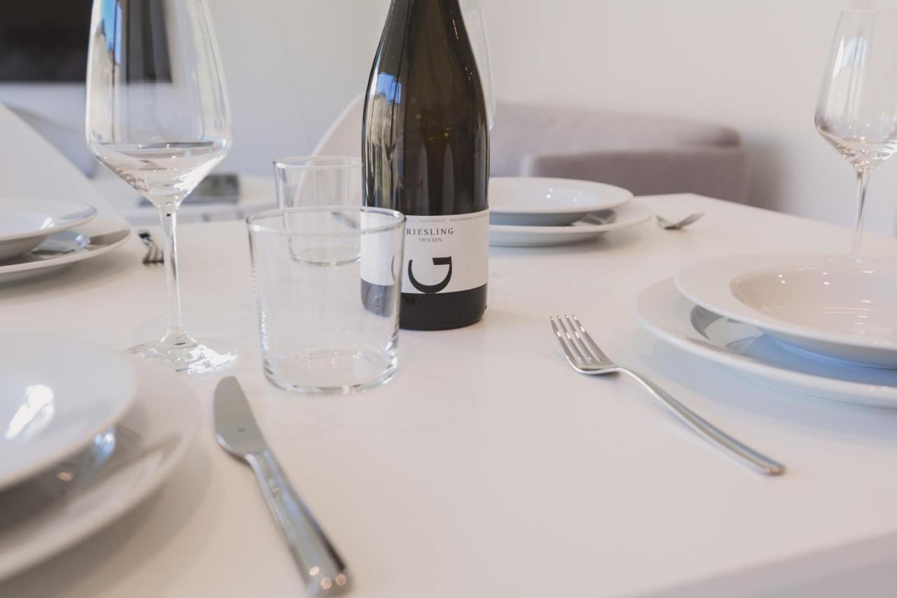 Steillage - Design Moselsuiten Mit Panoramablick Und Spa Brauneberg Buitenkant foto